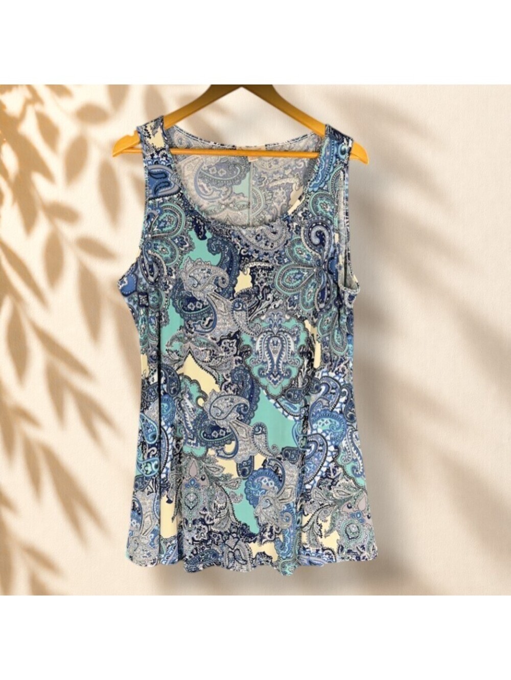 Dressbarn Tank Women L Large Blue Paisley Sleeveless Wide Strap Round Neck